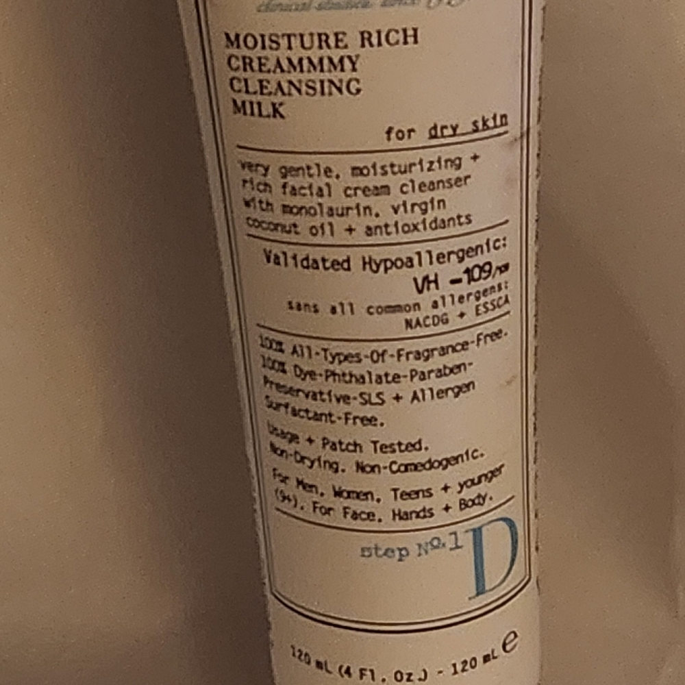 VMV Hypoallergenics Moisturizer Facial Cleanser For Dry Ski